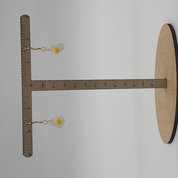 1717- Handmade Novelty Fried Eggs Dangle Earrings NWT - Picture 3 of 5